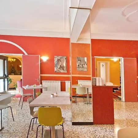 Hotel Calypso 2*